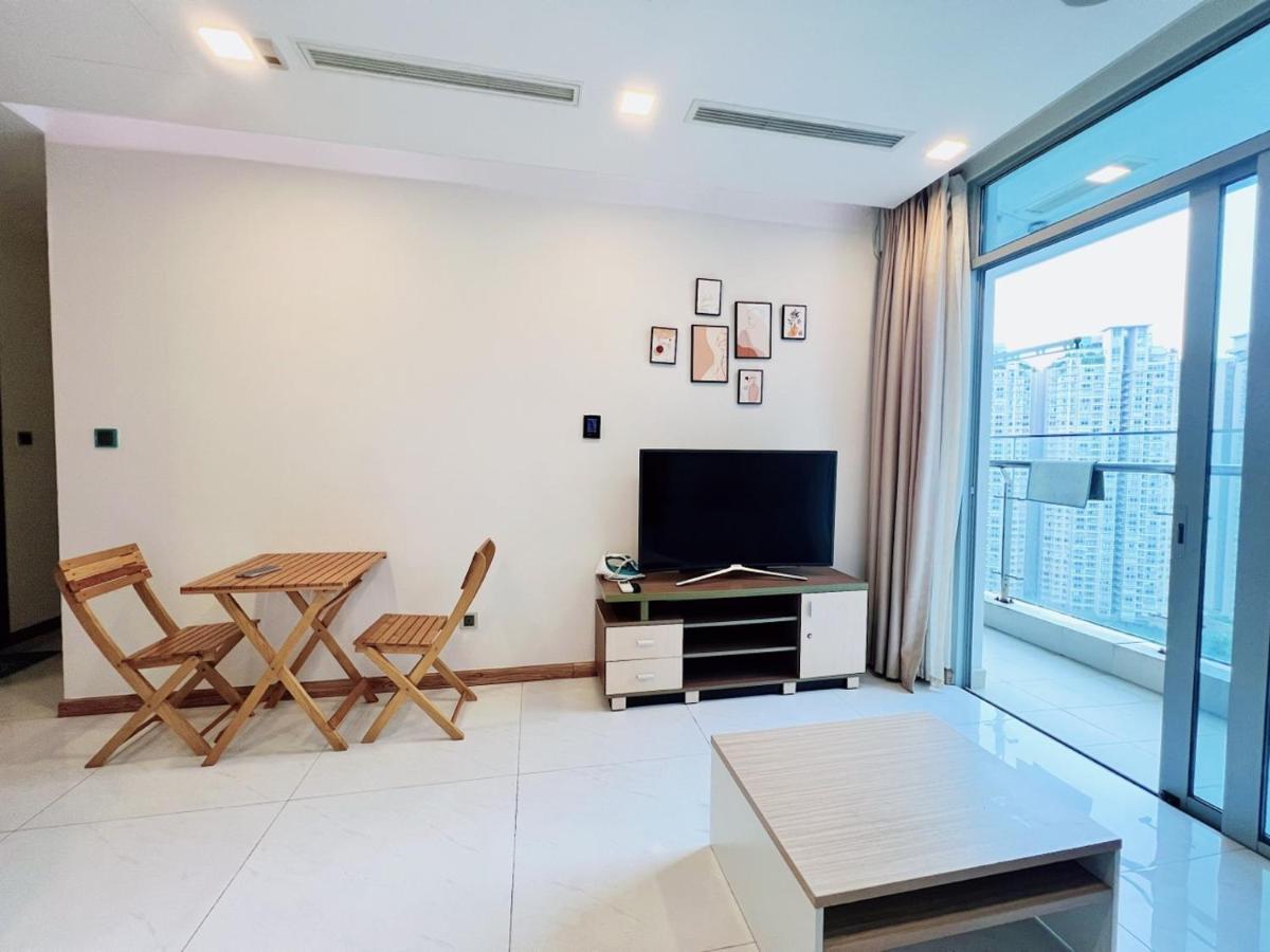 Vinhomes Landmark 81 - Christine Home Ho Chi Minh City Exterior photo
